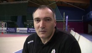 L'entraîneur Istréen Dorel Stefan avant les play-offs
