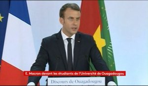 "Je veux que d'ici cinq ans les conditions soient réunies pour des restitutions temporaires ou définitives du patrimoine africain en Afrique", Emmanuel Macron