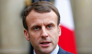 Pour Emmanuel Macron, l'audiovisuel public est la "honte de la République"