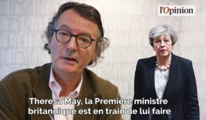 Brexit: comment Theresa May a avalé son chapeau