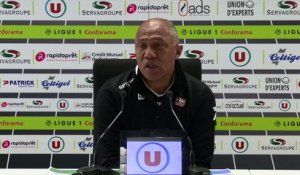 Ligue 1 Conforama​ - J18 /  Le point presse d'Antoine Kombouaré avant Caen-Guingamp.