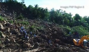 Tempête aux Philippines: une centaine de morts et disparus