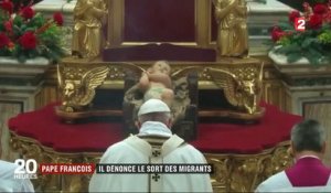 Noël : le pape François dénonce le sort des migrants