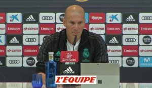 Foot - ESP - Real : Zidane «On va aller doucement avec Benzema»
