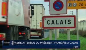Emmanuel Macron attendu à Calais pour améliorer la situation des migrants