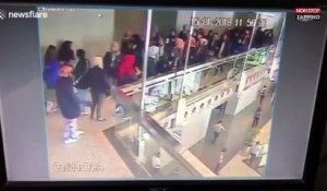 Indonésie : Un balcon intérieur s'effondre, 75 blessés (vidéo)
