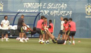 Brésil - Sans Neymar, mais dans la bonne humeur
