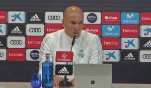 22e j. - Zidane: "Quand Bale prend le ballon, il se passe toujours quelque chose"