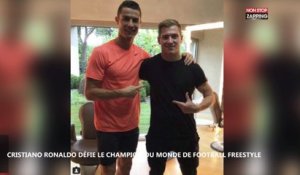 Cristiano Ronaldo défie le champion du monde de football freestyle (Vidéo)