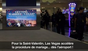 A l'aéroport de Las Vegas, le mariage avant les bagages