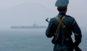 Un porte-avions américain fait escale au Vietnam