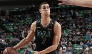 Dunk of the Night: Dwight Powell