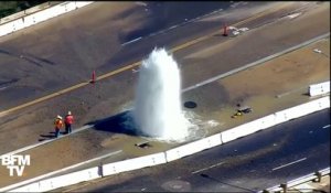 Un geyser d'eau a éclaté sur cette autoroute californienne