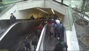 Un homme «englouti» par un escalator à Istanbul