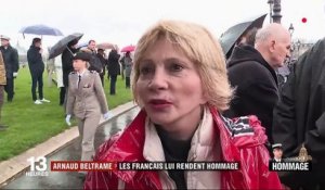 Arnaud Beltrame : les Français lui rendent hommage