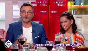 Au dîner avec Jane Constance et Frédéric Lopez - C à Vous - 09/04/2018