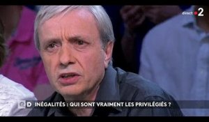 Eric Brunet recadre sèchement Julian Bugier en direct sur France 2 - Regardez