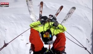 Ski : le drôle de moyen de transport d'un freerider dans les Alpes (vidéo)