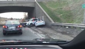 Un homme en fuite percute une voiture de police avec une Porsche volée