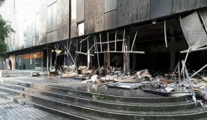 La bibliothèque de la maison des Haubans, incendiée, cette nuit à Nantes