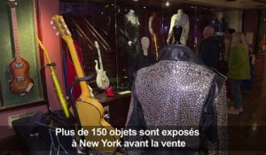 Guitares et autres objets de Prince aux enchères