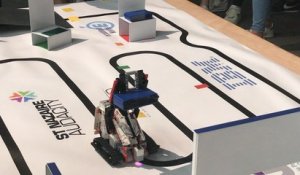 Courses de robots et tournoi de robots footballeurs