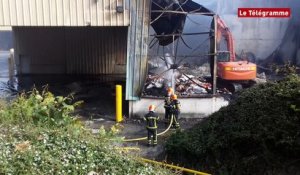 Loudéac Incendie dans un hangar agricole : 40 personnes au chômage technique
