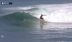 Adrénaline - Surf : Italo Ferreira with an 8.6 Wave vs. J.Flores