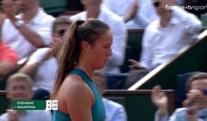 Roland-Garros 2018 : Kasatkina ne lâche absolument rien !!