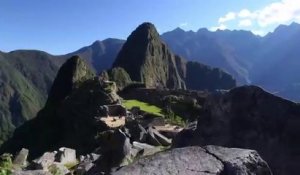 Découvrez le Machu Picchu, une citadelle enchantée dans les montagnes des Andes