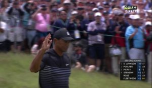 Tiger Woods finit sur un birdie