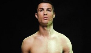 Vidéo : Caliente - Cristiano Ronaldo, le plus sexy des footeux