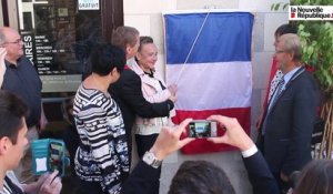 VIDEO. Saint-Aignan : Dominique Frot inaugure une médiathèque à son nom