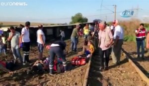 Au moins 10 morts dans le déraillement d'un train