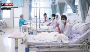 La première vidéo à l'hôpital des enfants secourus dans la grotte en Thaïlande