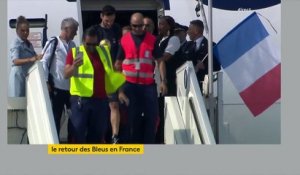 Coupe du monde 2018 : revivez l'arrivée triomphale des Bleus sur le tarmac de Roissy Charles-de-Gaulle