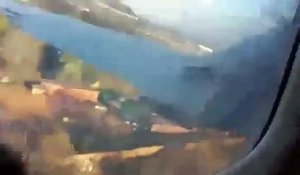 Un passager filme le crash de son avion sur une usine en Afrique du Sud