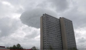 Un nuage en forme de soucoupe volante aperçu dans le ciel en Russie