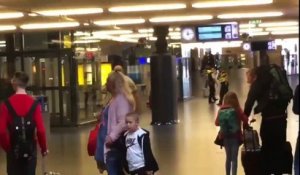 Pays-Bas: Deux blessés lors d'une attaque au couteau à la gare d'Amsterdam-Central - L'assaillant présumé blessé par balle