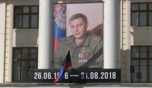 A Donetsk, l'adieu au héros séparatiste Zakhartchenko