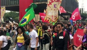 Les partisans de Haddad et de Bolsonaro face à face à Sao Paulo
