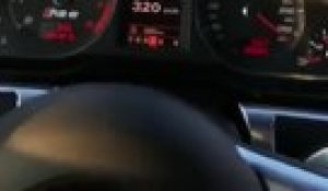 Une Audi RS6 enregistre une vitesse à 378 km/h sur une autoroute