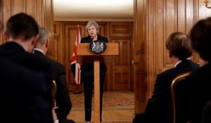 Brexit : Theresa May entre démissions et rébellion