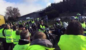 Avignon Nord : les motards rejoignent les gilets jaunes