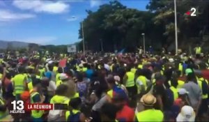 La Réunion : la ministre des Outre-mer très attendue par les "gilets jaunes"