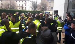 Des Gilets jaunes mobilisés, ce lundi, à Saint-Jean-de-Maurienne