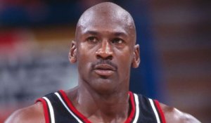 Legendary Moments in History: Michael Jordan Double Figures Record