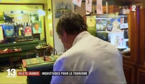 Gilets jaunes : Pour la première fois depuis les attentats de 2015, un restaurateur revoit son restaurant vide et les problèmes revenir - Regardez