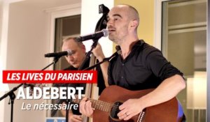 Aldebert chante « Le nécessaire » au Parisien