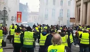 Gilets jaunes : situation tendue près de la préfecture de Nancy